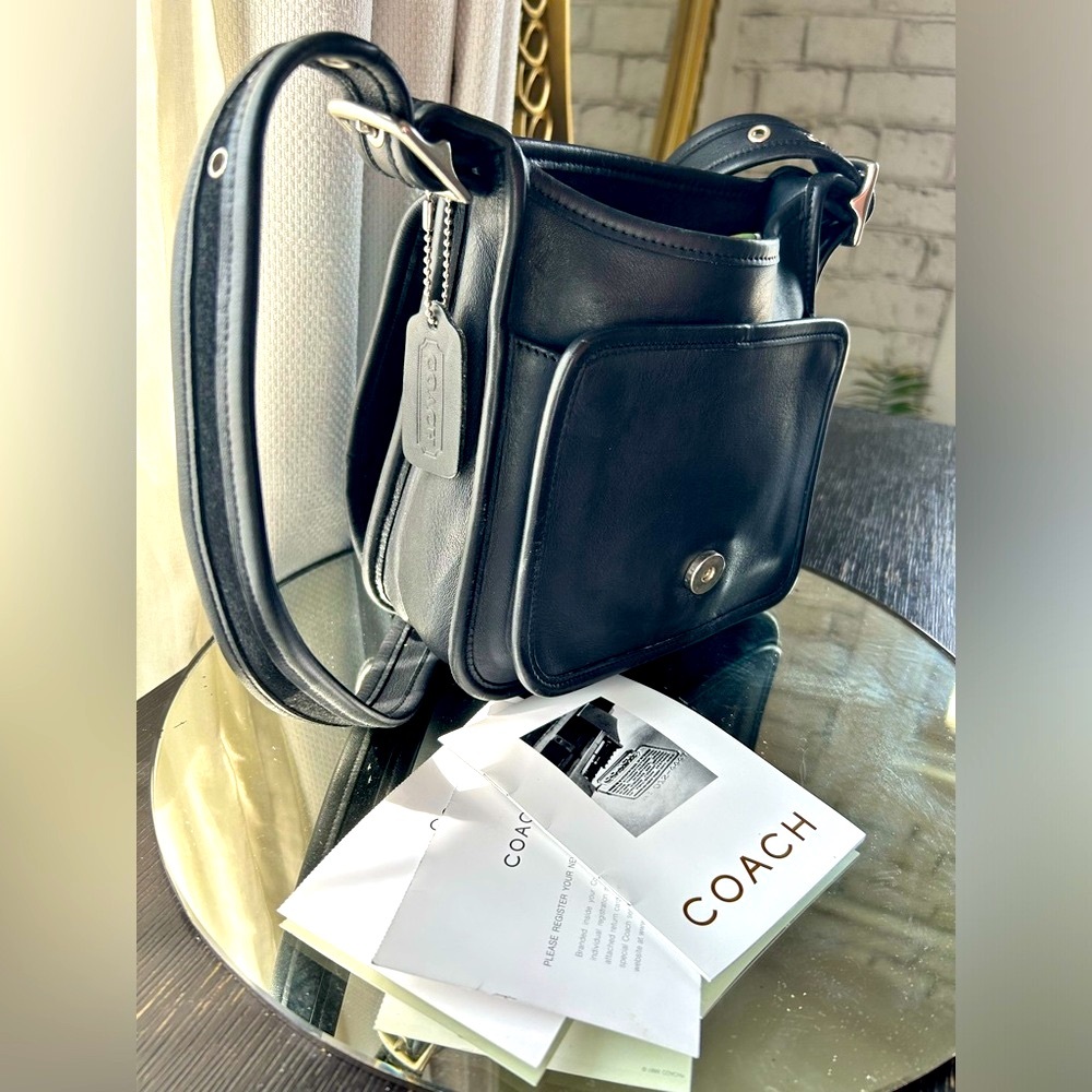 Vintage Coach H0P-9145 Black Classic Legacy Studio Flap Bag